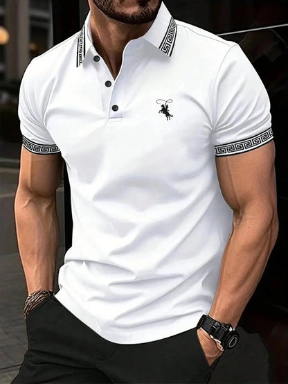 La nueva camiseta POLO de manga corta para hombre para el verano de 2025, presenta una estampado informal de moda y cómoda con estampado de rayas 3D.
